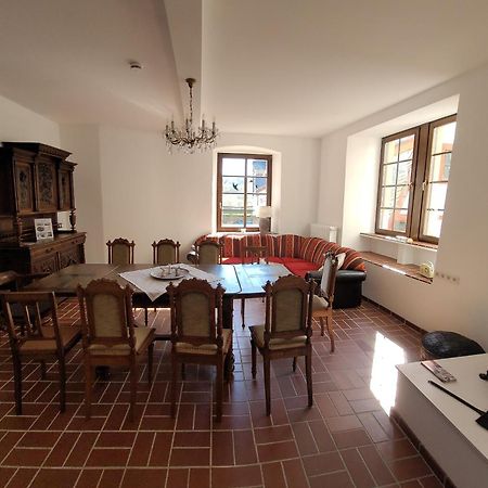 Alter Posthof ليزا الغرفة الصورة
